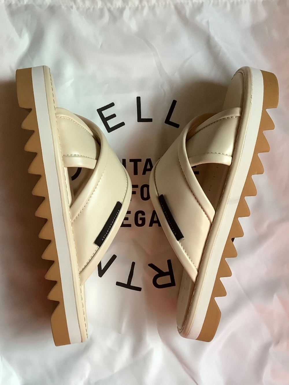 Stella McCartney Sneak-Elyse Platform Slide Sandals Cream SZ EU 38/ US 8 - Picture 7 of 16